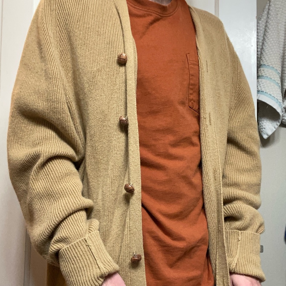 Cozy 100% cashmere tan cardigan by unico uomo